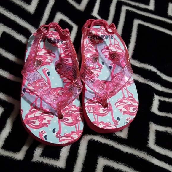 toddler size 4 flip flops